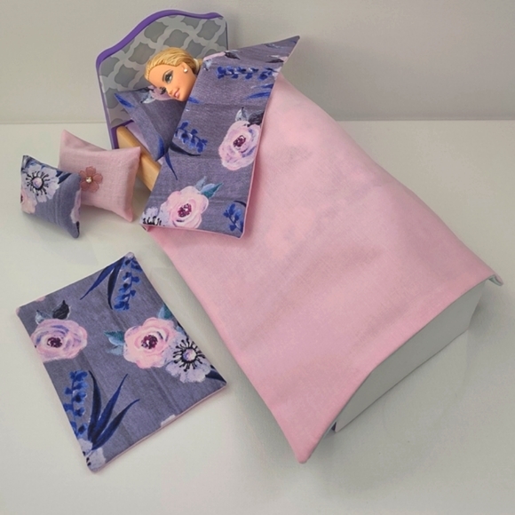 12 Inch Fashion Doll Bedding Set - Picture 5 of 5